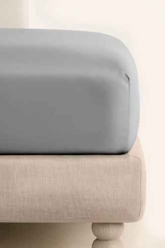 Prześcieradło jednobarwne satynowa bawełna szara 1.webp