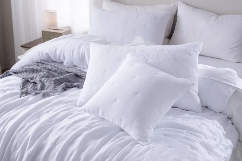 Narzuta i Poszewki Marszczone Stella Spod Igły i Nitki Biała 4.webp