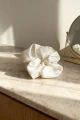 Gumka do Włosów z Jedwabiu Scrunchie Biała