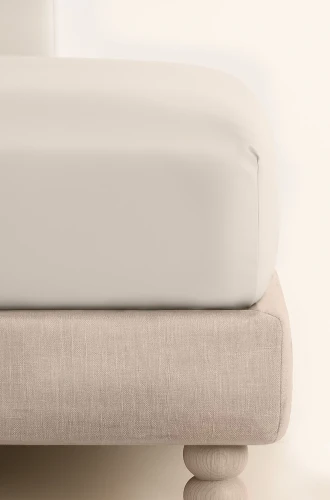 Jasne Beżowe Prześcieradło Satyna Z Gumką 200x200