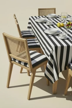 Grafitowy Obrus Ogrodowy Wodoodporny 140x240 STRIPES