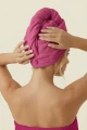 ACTIV_Turban_fuksja_modelka2.webp