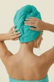 ACTIV_Turban_turkus_modelka2.webp