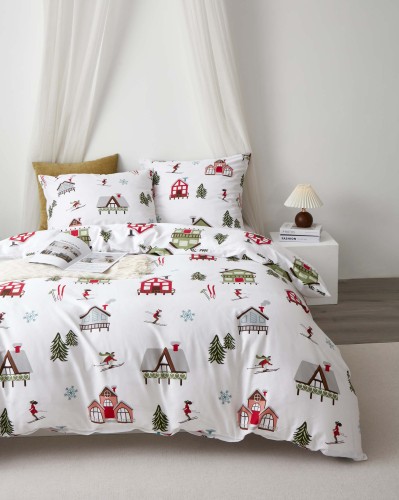 pościel świąteczna z satyny bawełnianej spod igły i nitki skiing 3.jpg